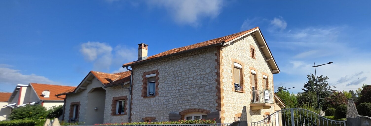 Maison 7 Pièces 199 m² à vendre à Caussade (82300)