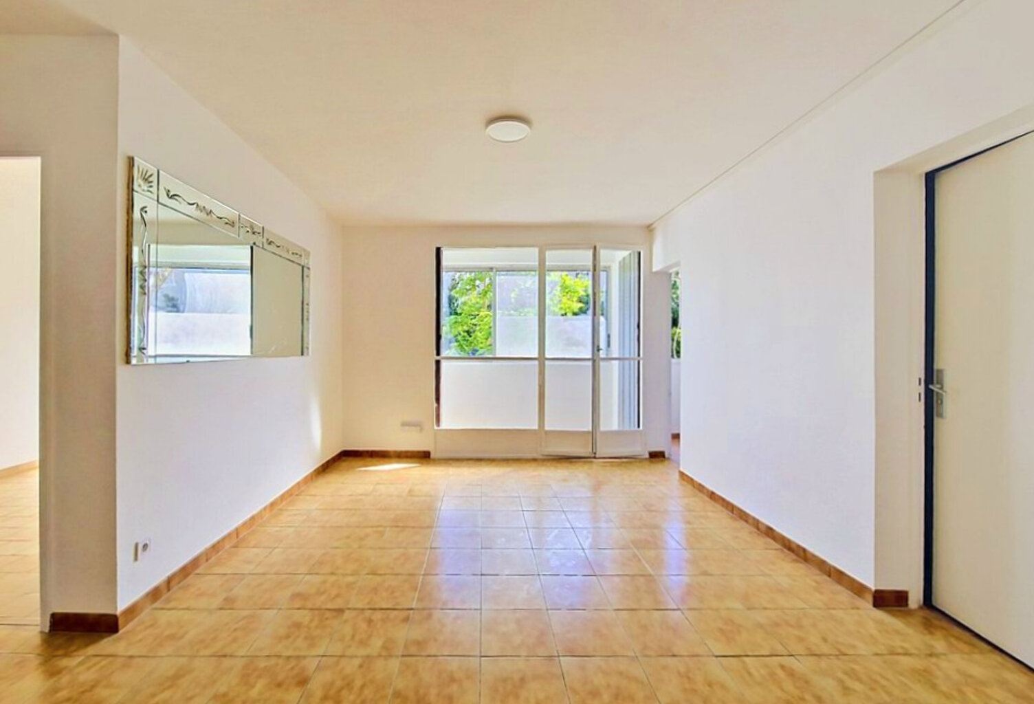 Appartement Marseille 3 pièce(s) 57.20 m2 — photo 1