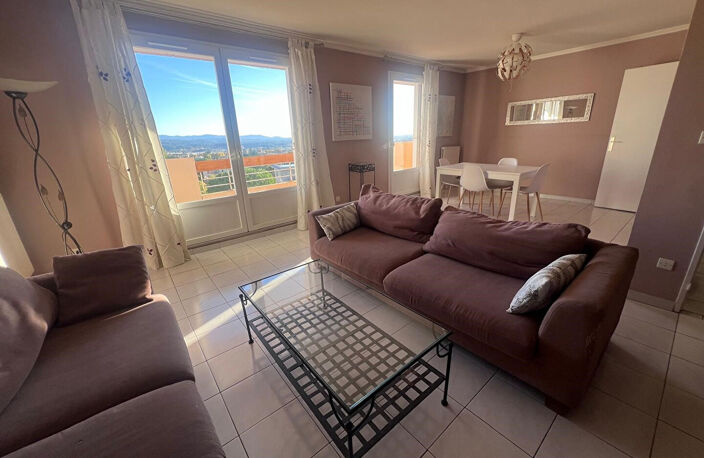 Appartement Aix En Provence 4 pièce(s) 87 m2 ascenseur et balcon — photo 3