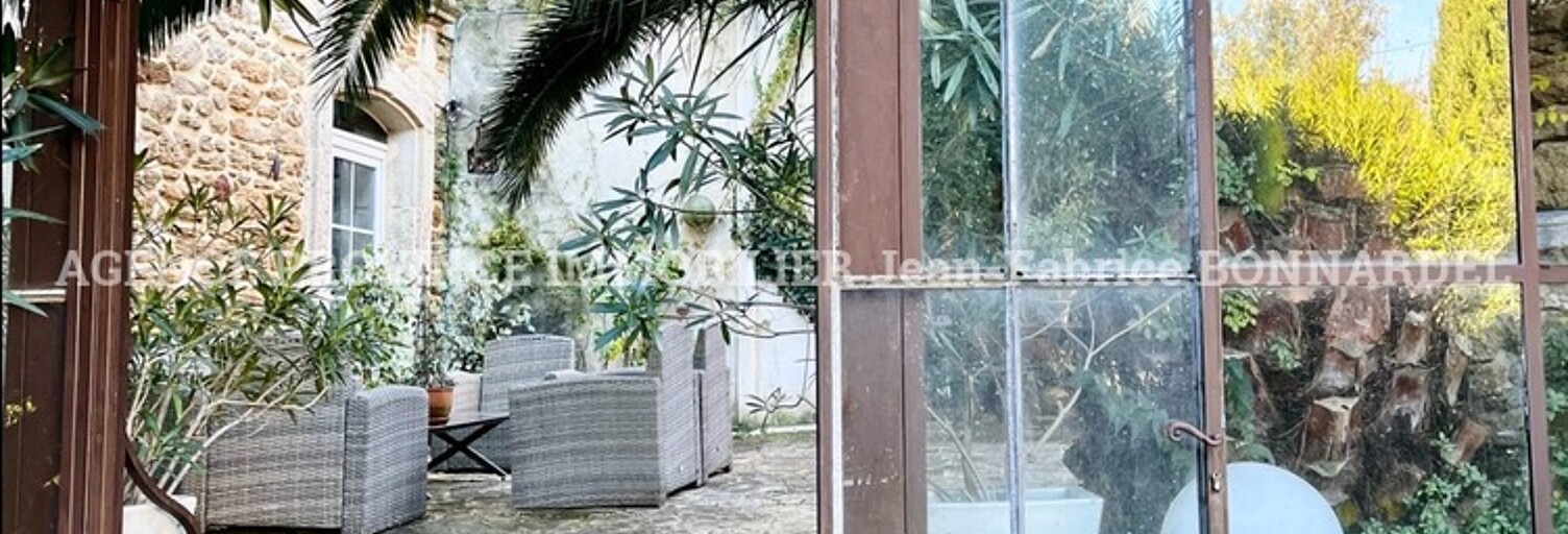 Maison 12 Pièces 288 m² à vendre à Suze-la-Rousse (26790)
