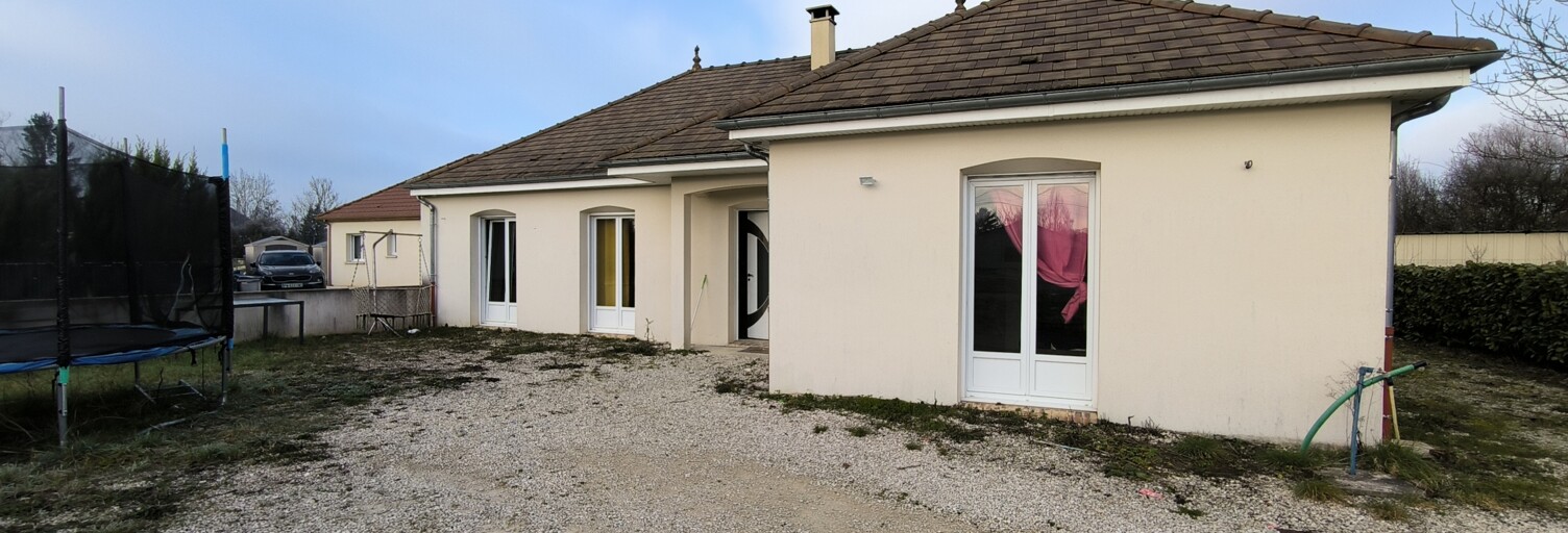 Maison 5 Pièces 135 m² à vendre à Clérey (10390)