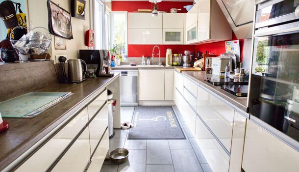 Villa / Maison 8 pièces  à vendre Rochelle (La) 17000