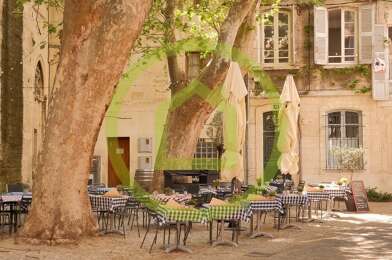 Commerce  154000 €