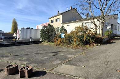Commerce  158000 €