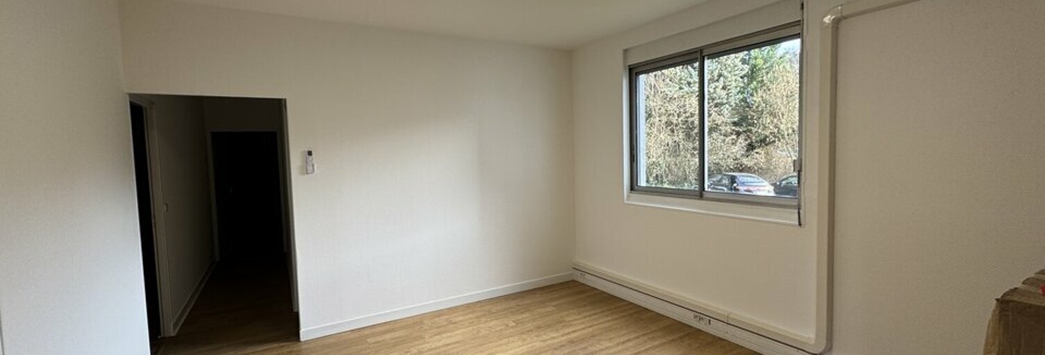 Bureau  91 m² à louer à Saint-Avertin (37550)