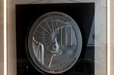 Commerce 2 pièces 128000 €