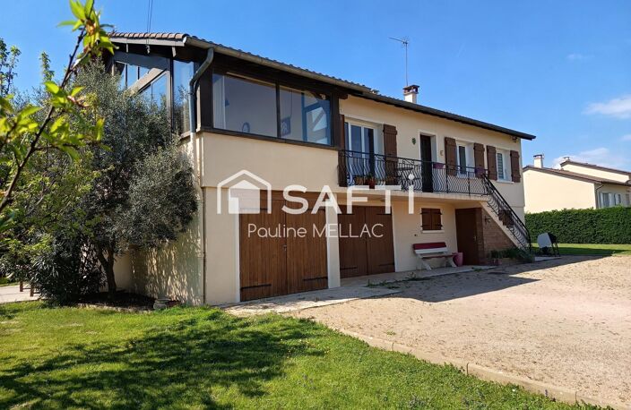 Maison individuelle idéalement située sur la commune de Sennece les Mâcon sur un terrain de 1600m2 — photo 2