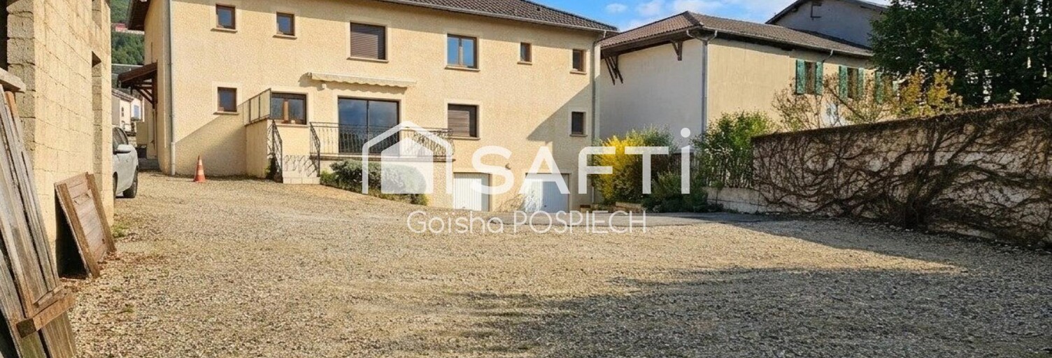 Maison 9 Pièces 128 m² à vendre à Val-de-Virieu (38730)