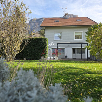 Maison 5 pièces 895000 €