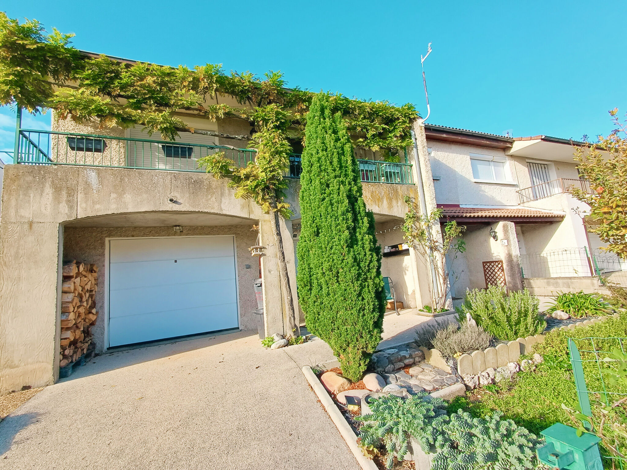 Villa / Maison  T4 à vendre Saint-Didier-sous-Aubenas 07200