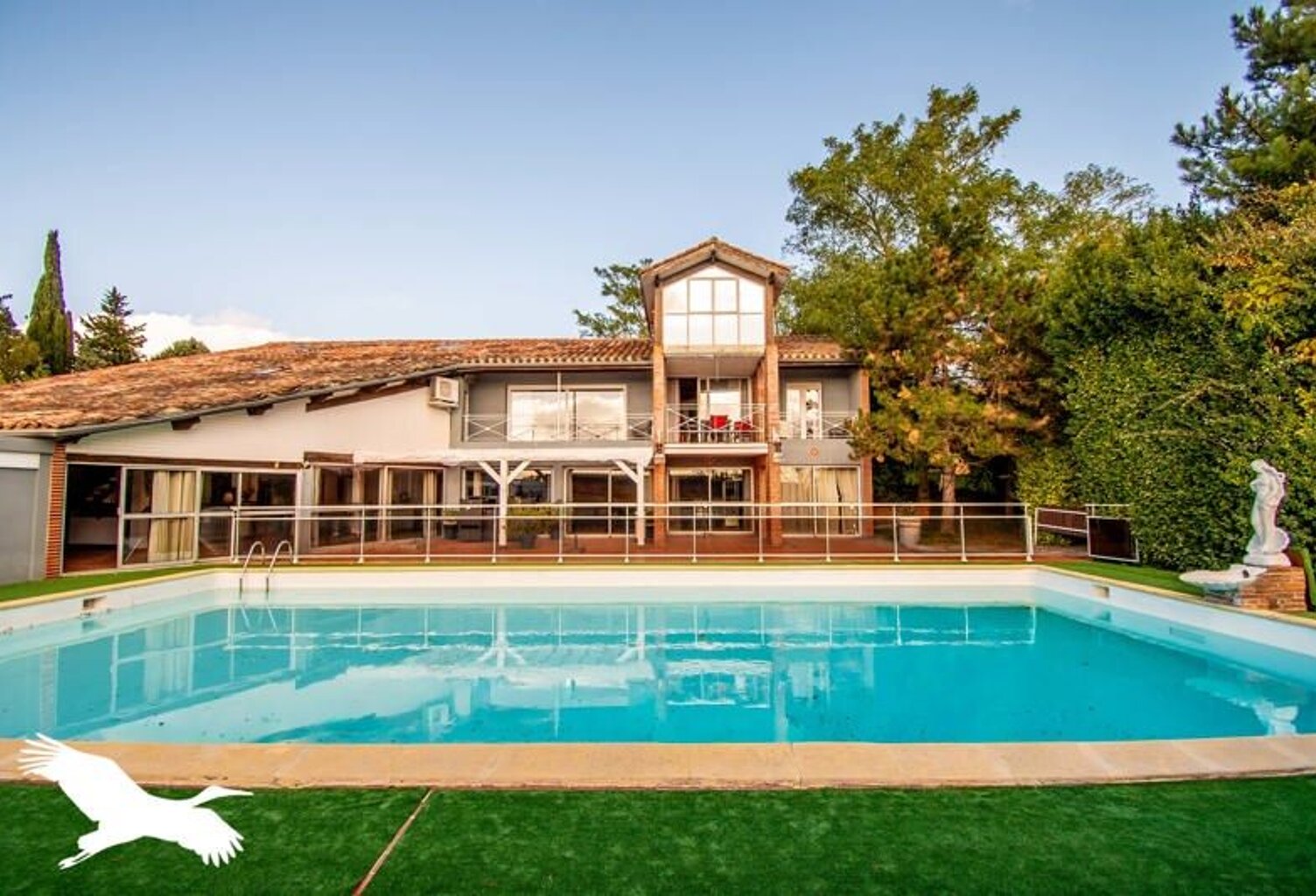 Domaine de 10 pièces principales — photo 1
