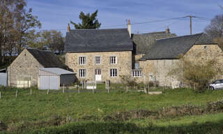 Maison 10 Pièces 200 m² à vendre à Huparlac (12460)