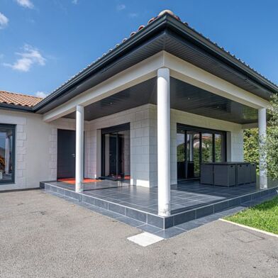 Maison 5 pièces 472500 €