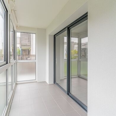 Appartement 3 pièces 223650 €