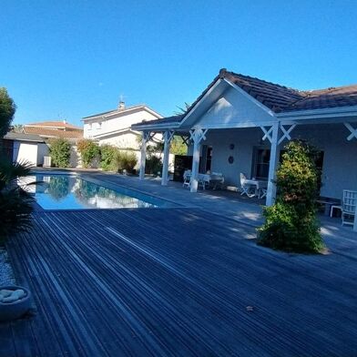 Maison 5 pièces 937800 €