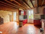 Maison en pierre de 4 pièces principales — photo 3