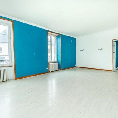 Appartement 5 pièces 181768 €