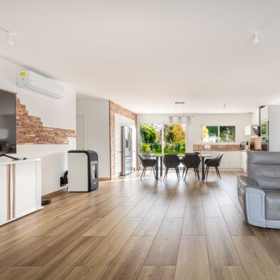 Maison 4 pièces 328290 €