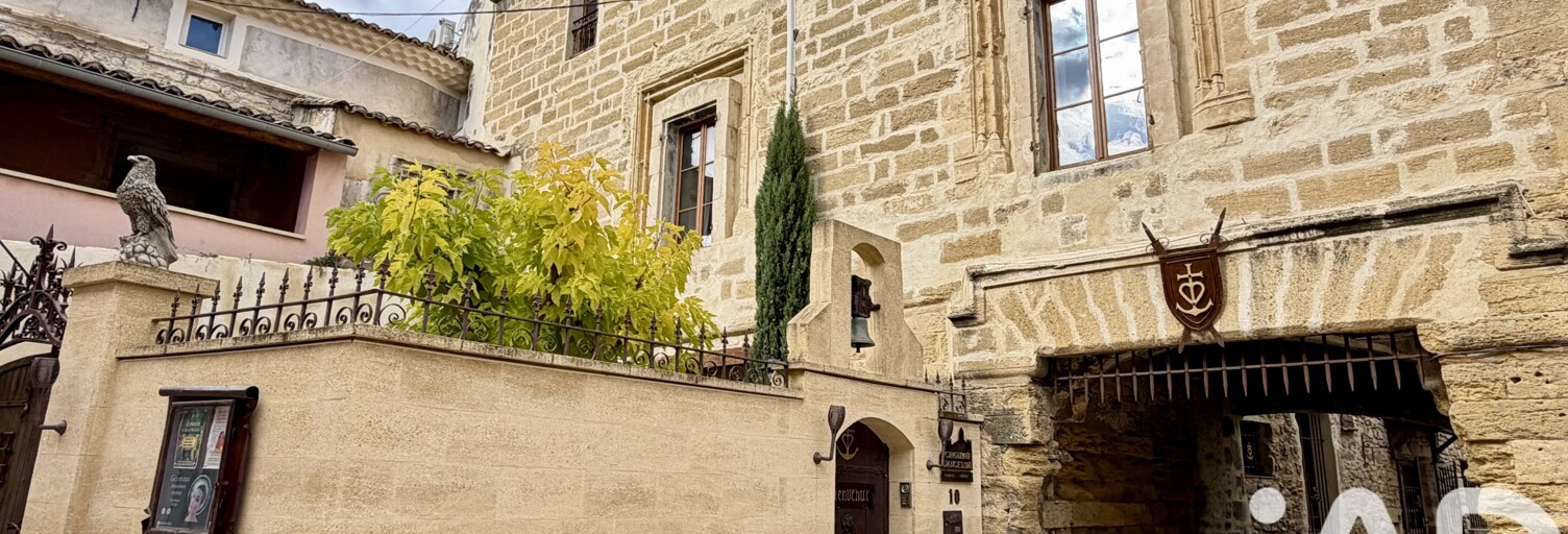 Maison 10 Pièces 394 m² à vendre à Caderousse (84860)