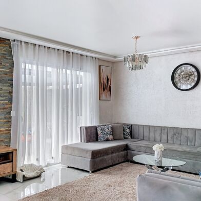 Maison 5 pièces 325000 €