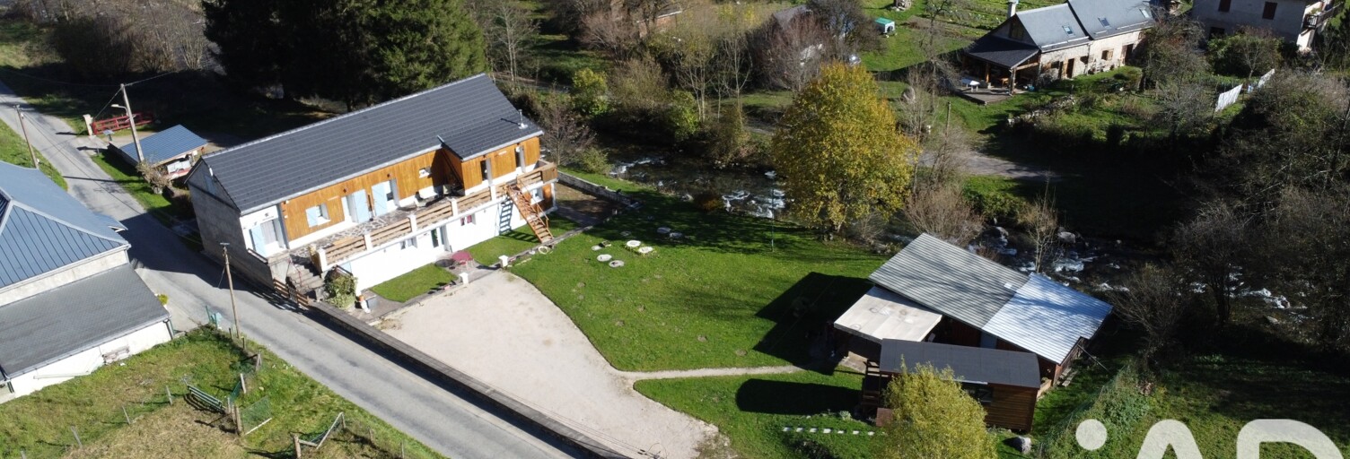 Maison 15 Pièces 300 m² à vendre à Ustou (09140)