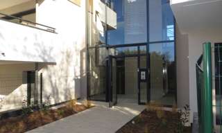 Garage   m² à louer à Archamps (74160)