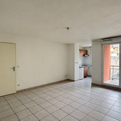 Appartement 2 pièces 1025 €