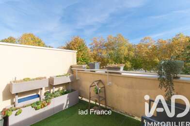 Appartement 4 pièces 249000 €