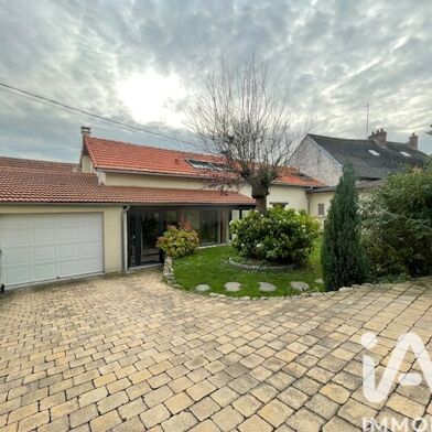 Maison 5 pièces 334500 €