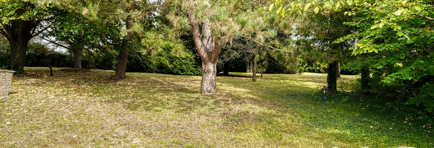 Terrain  1773 m² à vendre à Villennes-sur-Seine (78670)