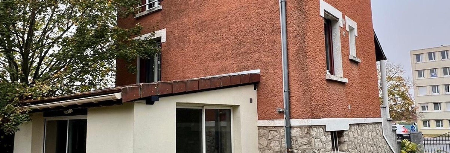 Maison 3 Pièces 102 m² à vendre à Saint-Doulchard (18230)