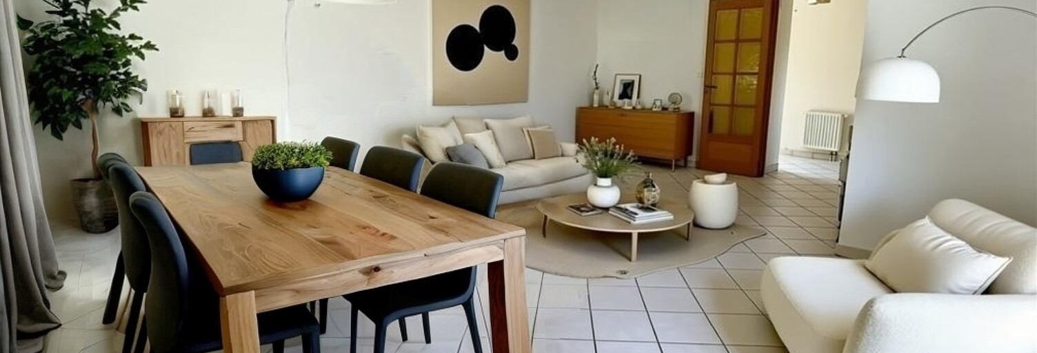 Maison 4 Pièces 93 m² à vendre à Villechenève (69770)