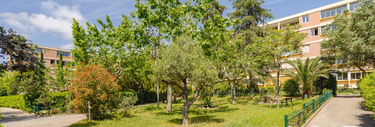 Appartement 5 Pièces 84 m² à vendre à Hyères (83400)