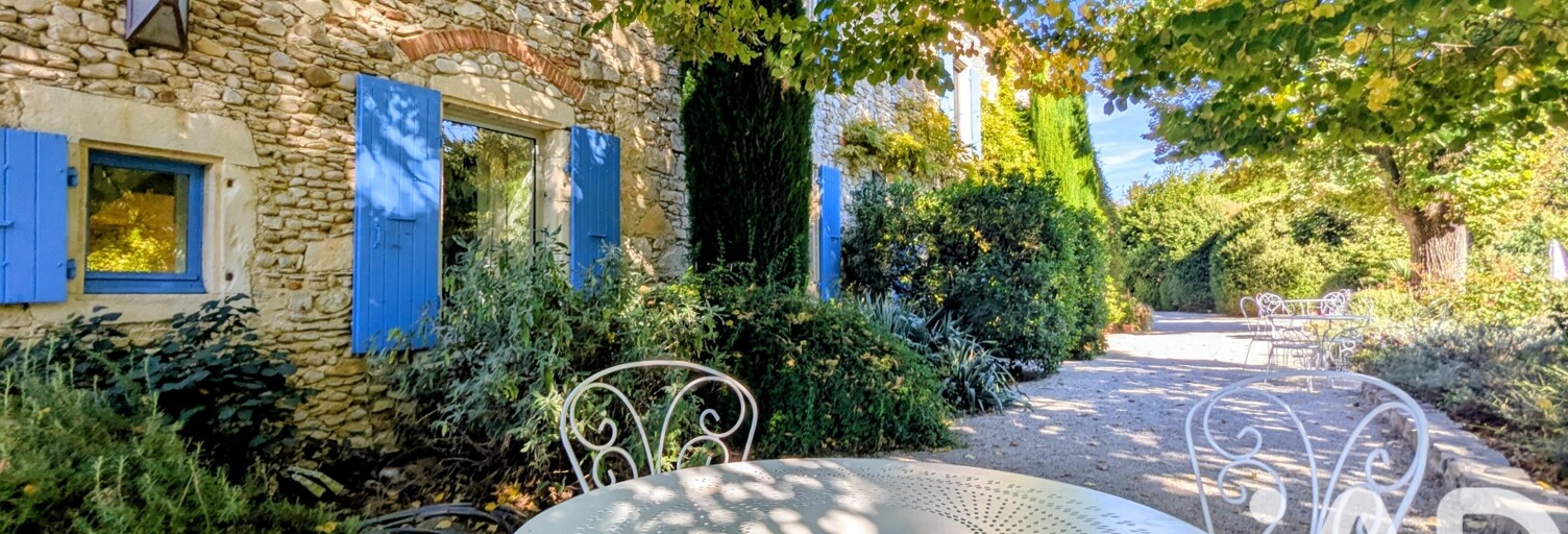 Maison 8 Pièces 305 m² à vendre à Sauzet (26740)