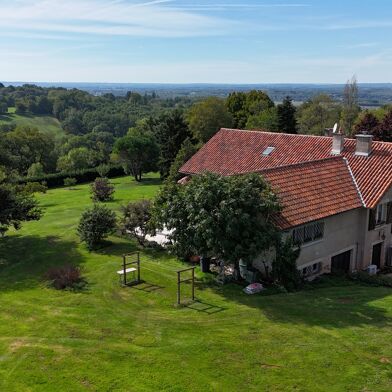 Maison 6 pièces 395000 €