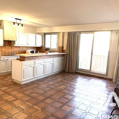 Appartement 4 pièces 790000 €