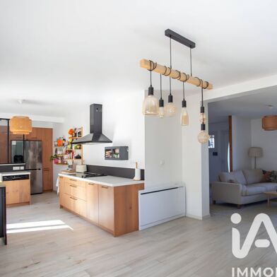 Maison 9 pièces 422500 €