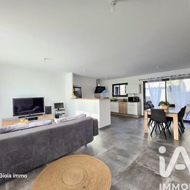 Maison 4 pièces 239000 €