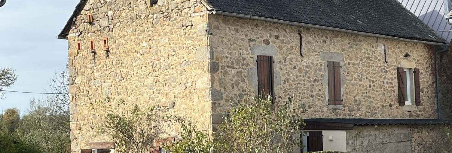 Maison 5 Pièces 126 m² à vendre à Le Bas Ségala (12200)