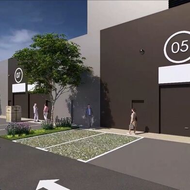 Commerce  429000 €