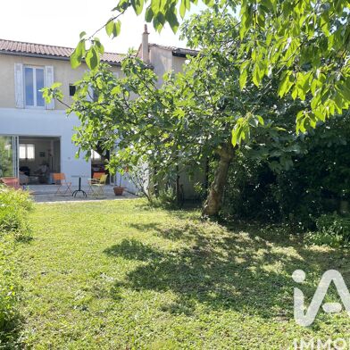 Maison 5 pièces 499000 €