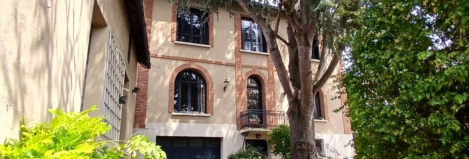 Maison 8 Pièces 211 m² à vendre à Moissac (82200)