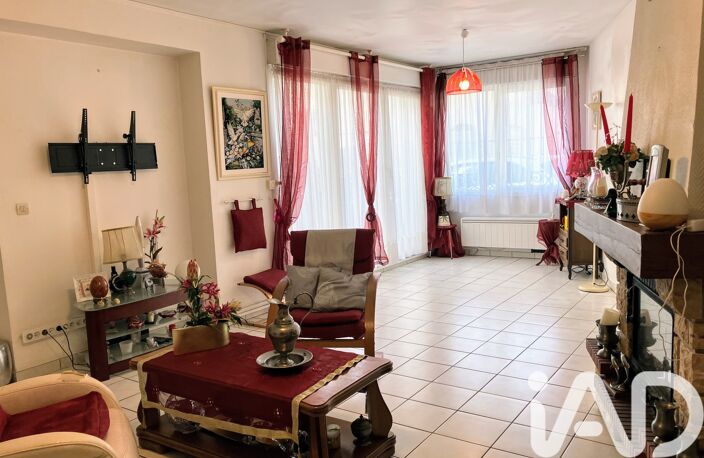 Vente Maison/villa 5 pièces — photo 2