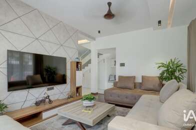 Maison 4 pièces 353000 €