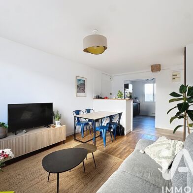 Appartement 3 pièces 215000 €