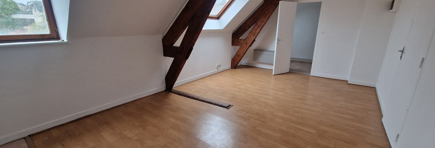 Appartement 1 Pièce 23 m² à vendre à Le Malesherbois (45330)