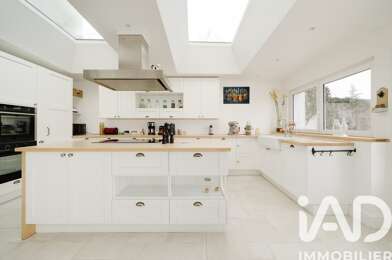 Maison 8 pièces 475000 €