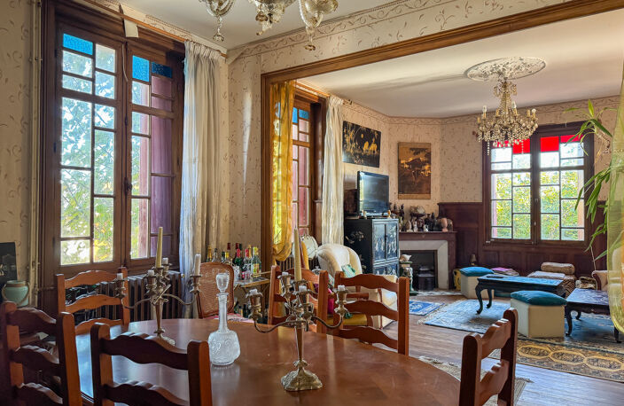 LA BOURGEOISE — photo 4