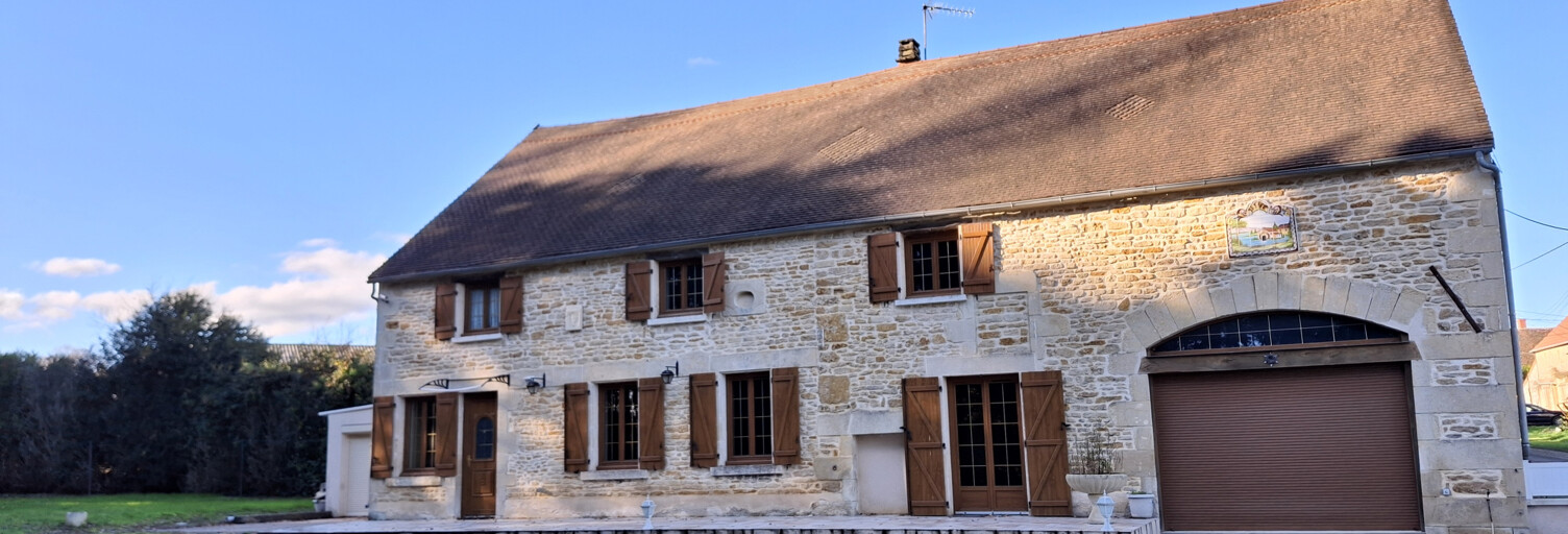 Maison 8 Pièces 200 m² à vendre à Châteauneuf-Val-de-Bargis (58350)