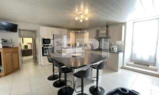 Maison 8 Pièces 169 m² à vendre à Airvault (79600)